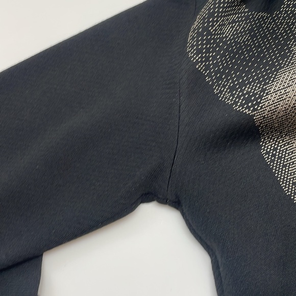 St. John Panther Print Black Jacquard Sweater - Picture 12 of 12